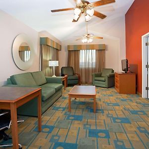 One-Bedroom King Suite Non-Smoking
